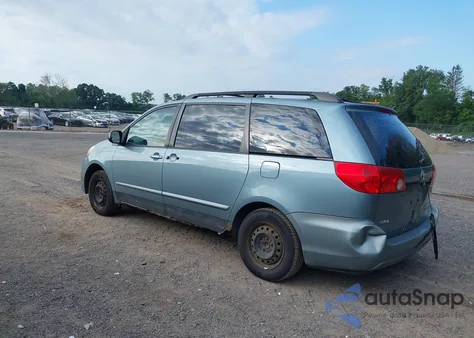 2009 Toyota Sienna Ce z USA, uszkodzony, nr VIN 5TDZK23C19S231583